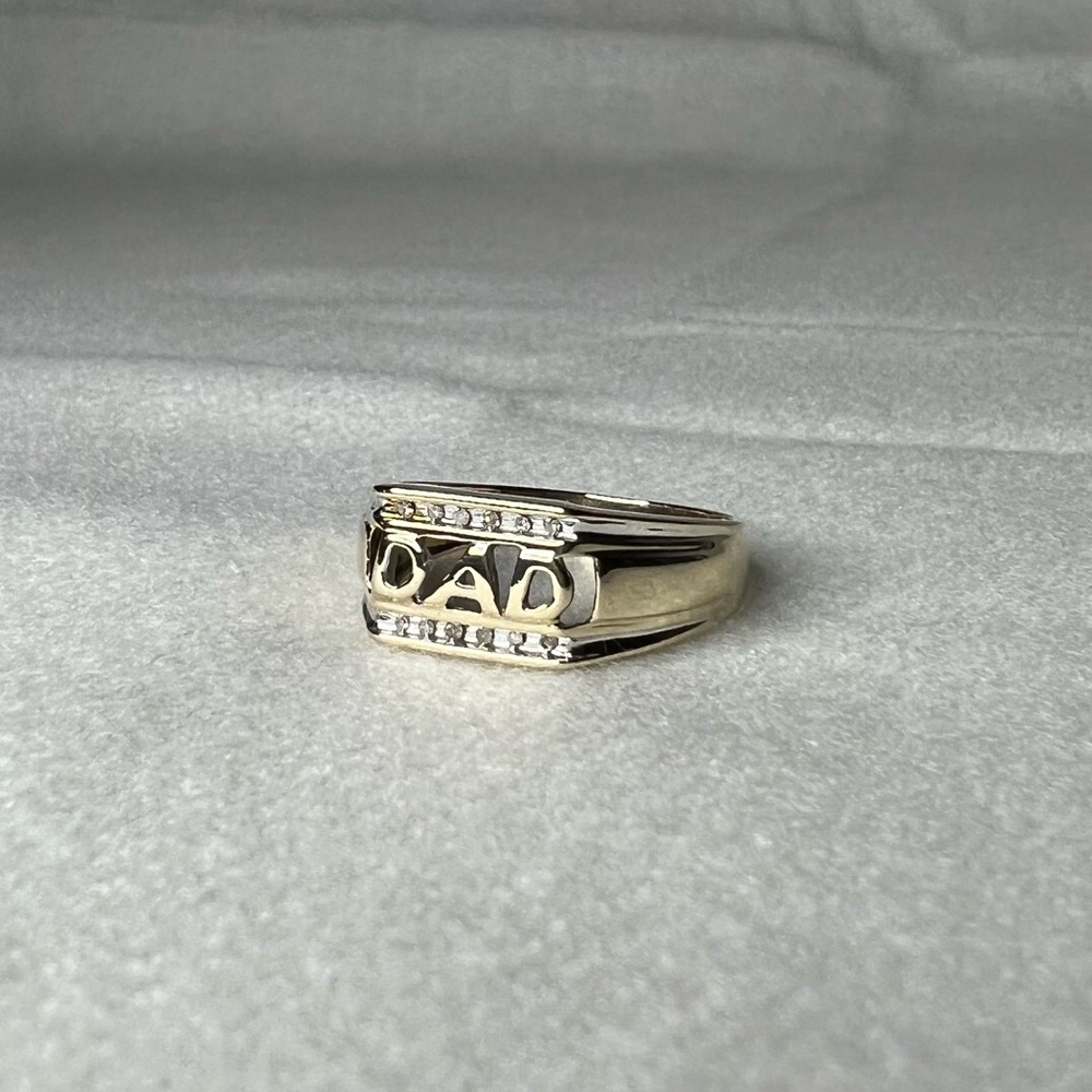 Stunning 10k Gold Dad Ring with REAL Diamonds!